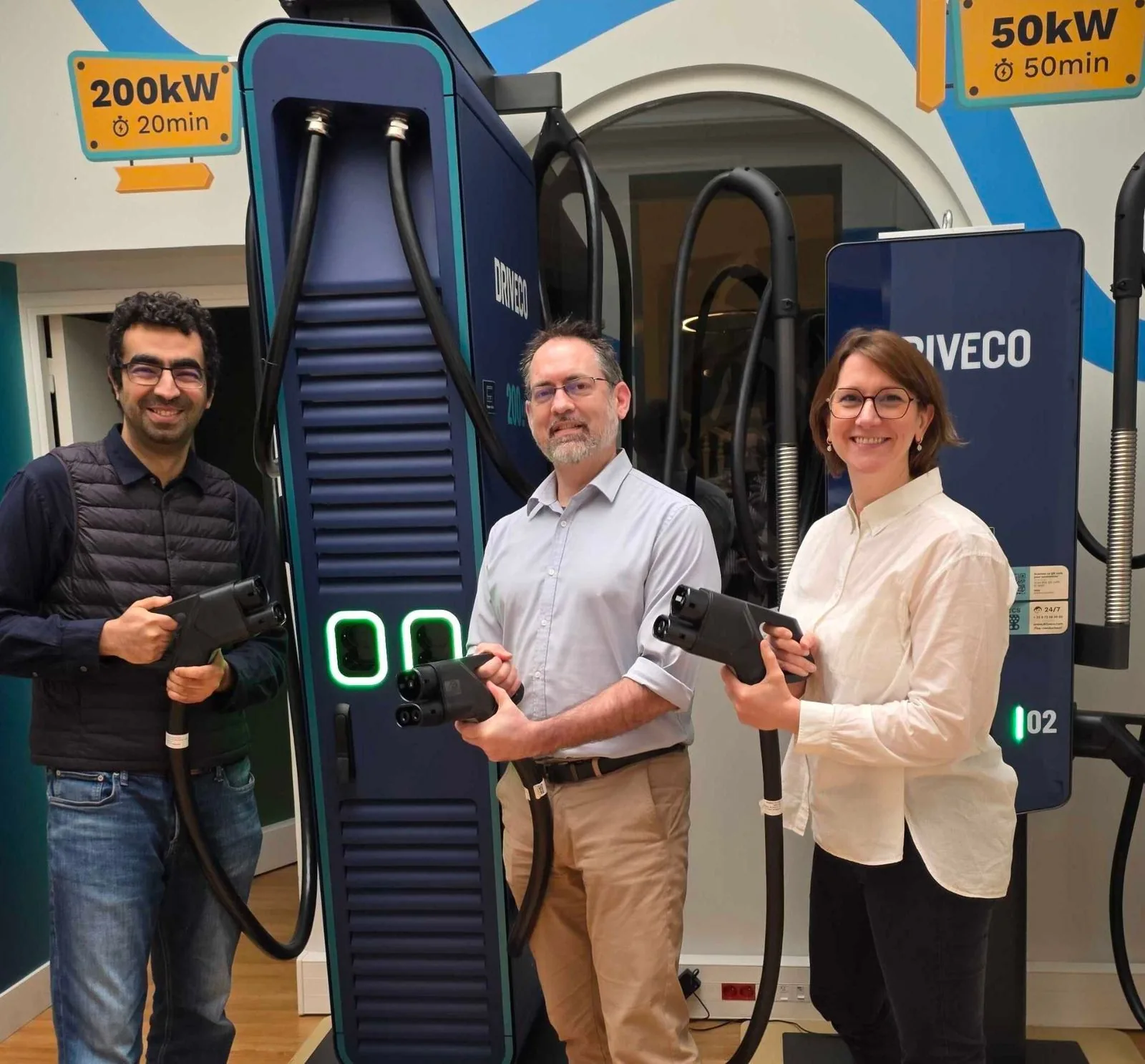 Sofian, Mickaël et Bérénice chez Driveco